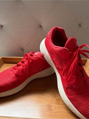 Skechers Women's Red Athletic Sneakers